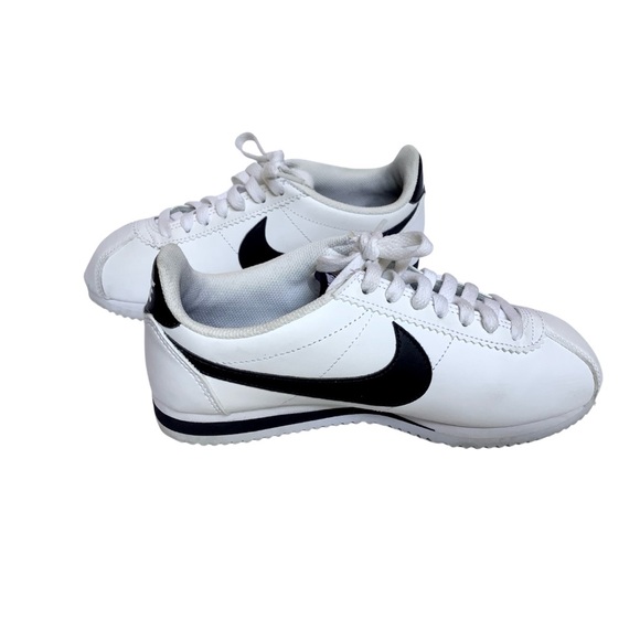 Nike Classic Cortez Leather Running shoe - Picture 7 of 11